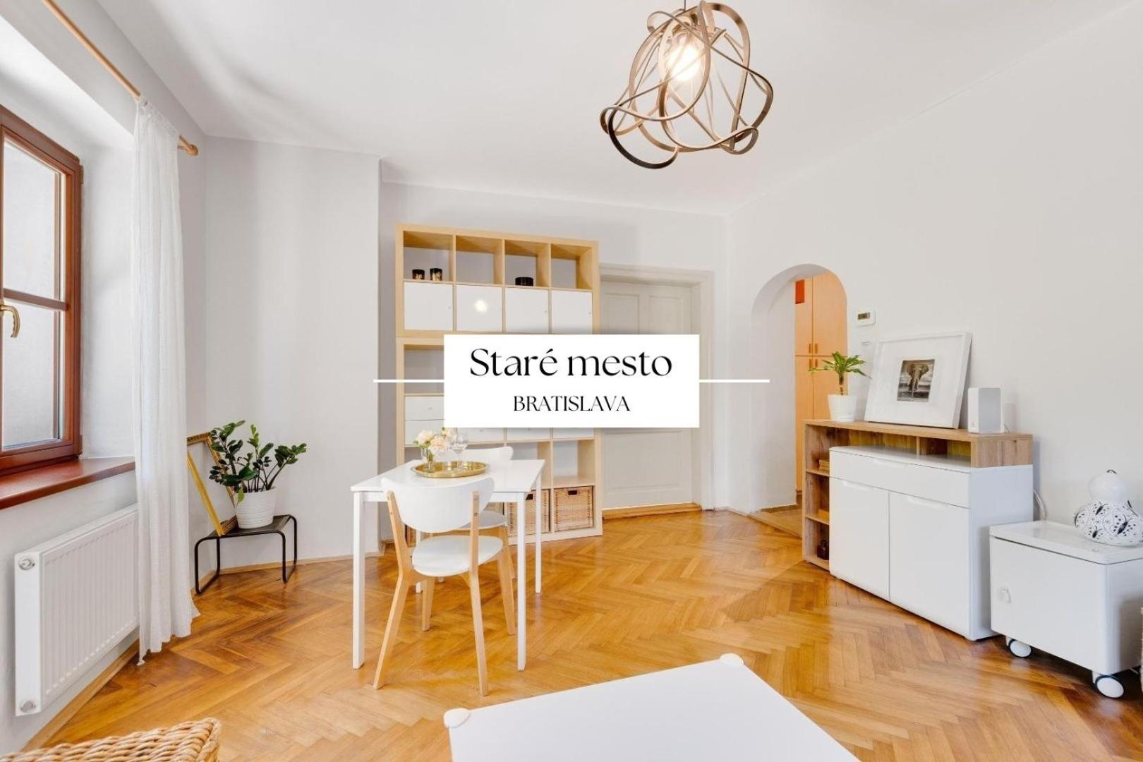 ברטיסלאבה Stylish Historical Apartment + Backyard מראה חיצוני תמונה